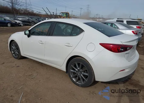 2018 Mazda Mazda3 Touring из США, поврежденный, VIN 3MZBN1V32JM210419